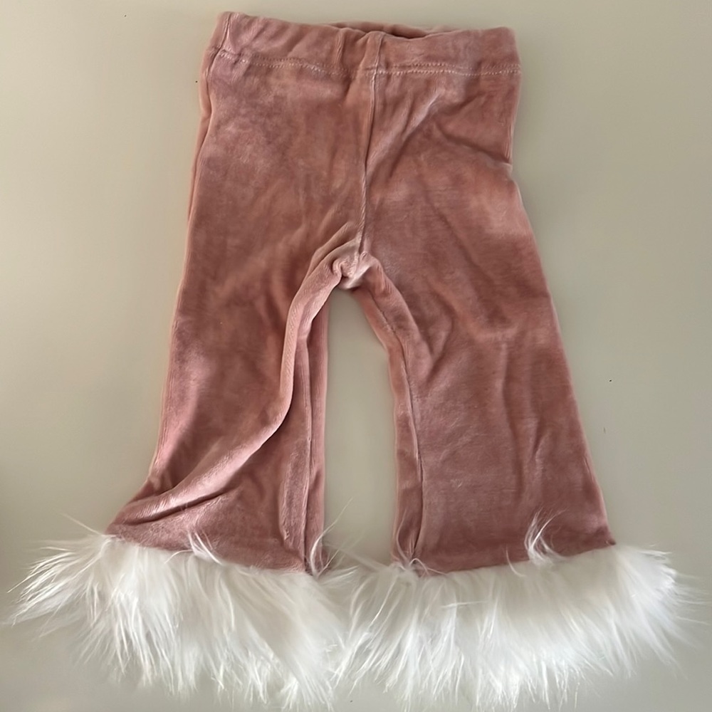 🦄3 for $10🦄 Pants with Fur Trim